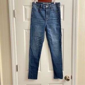 American eagle size 8 super hi rise jegging crop
